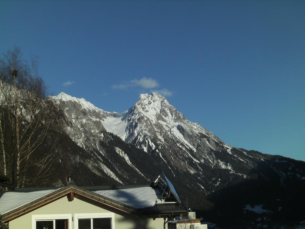 Haus Triumph Leilighet Pettneu am Arlberg Eksteriør bilde